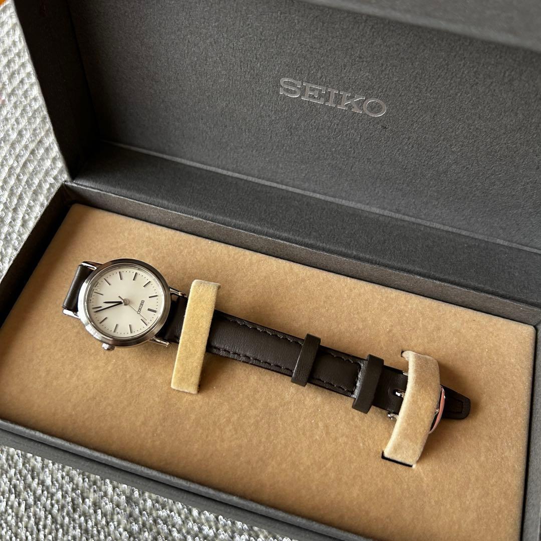 SEIKO watch new and unused