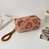 Plush Makeup Bag, Travel Cosmetics Storage Bag, Portable Heart-shaped Makeup Bag, Large-capacity Stationery Bag