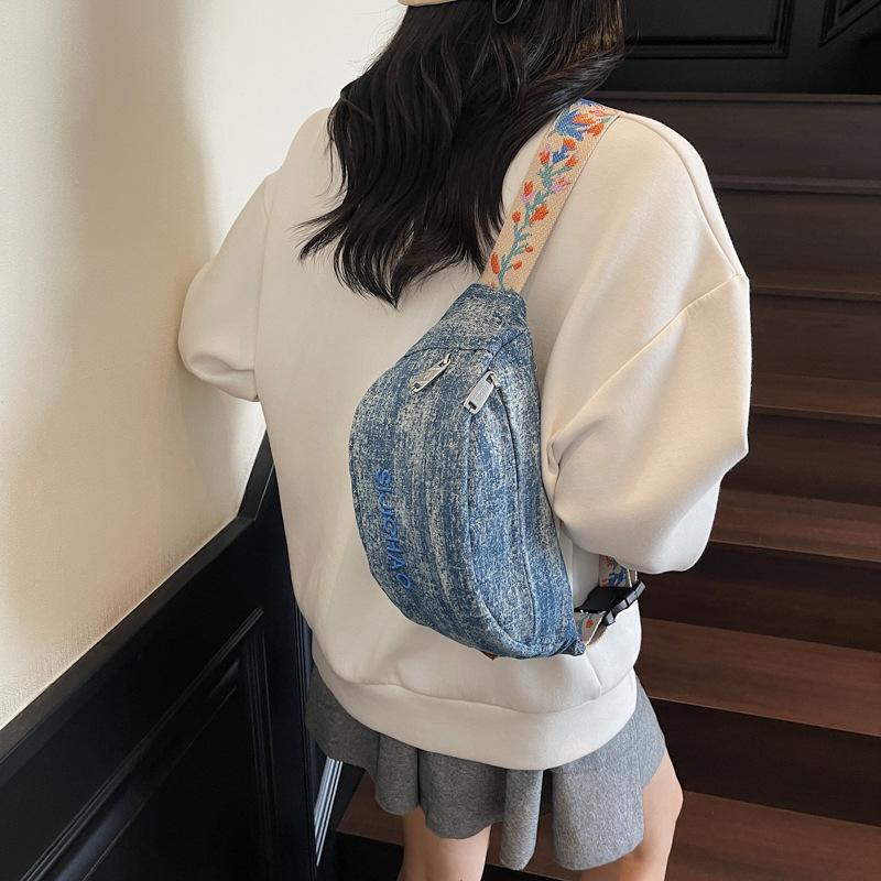 Denim casual shoulder bag women's 2025 autumn new trend crossbody bag sports chest bag niche fashion fanny pack