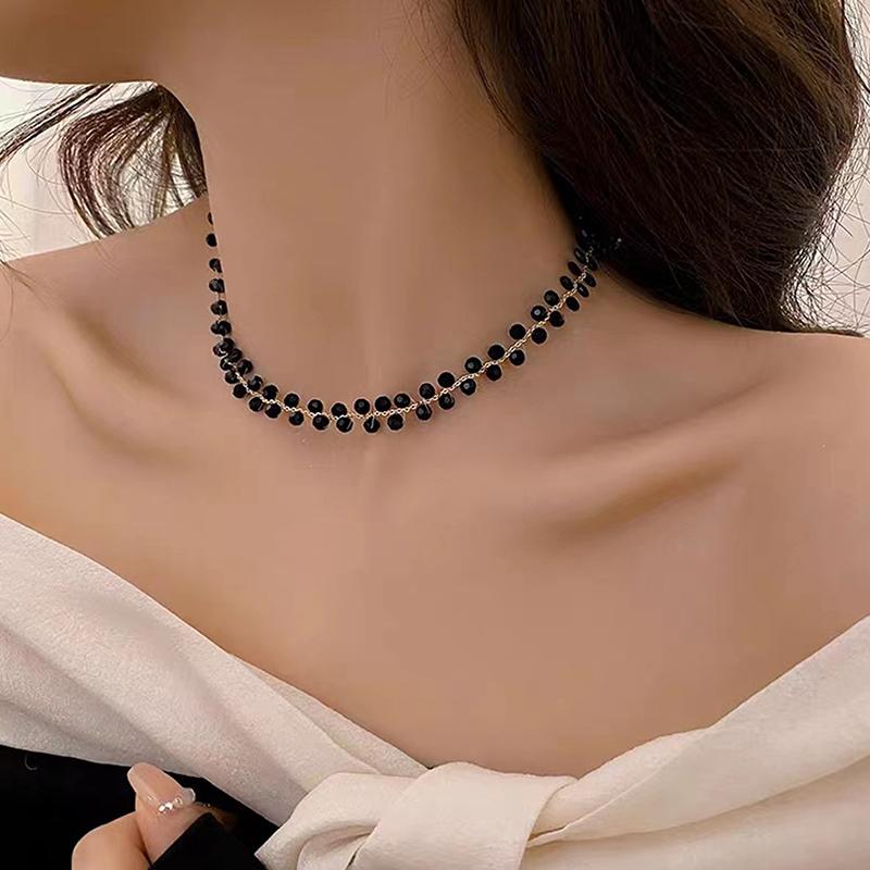 Lanț de claviculă scurtă neagră de gamă înaltă Bijuterii feminine Coliere cu margele Accesorii Cadou