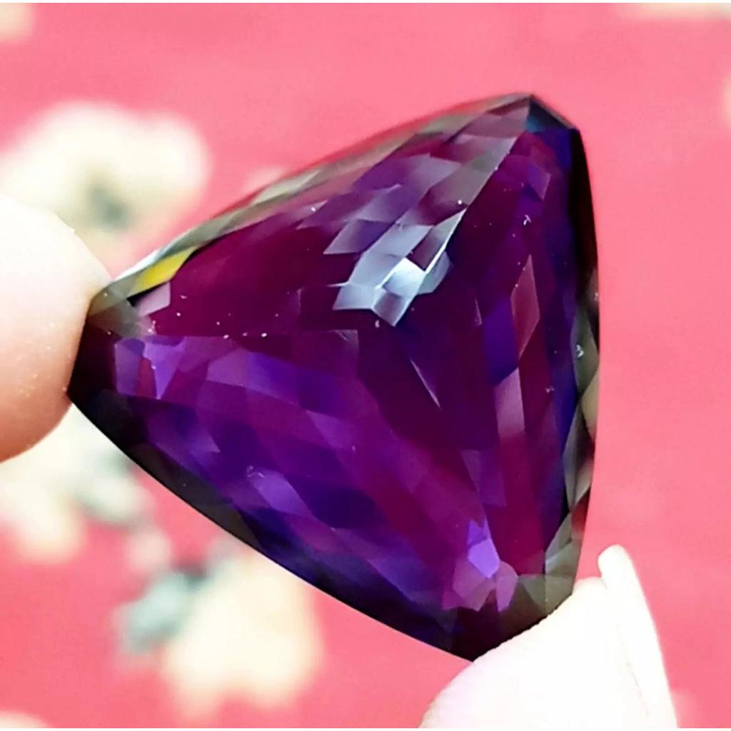 Stunning Wonderful Amethyst Purple Trillion 58-60 Ct Certified Loose Gemstone