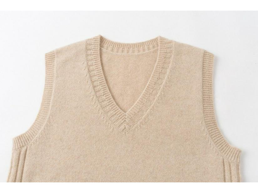 Women's Cashmere V-Neck Vest - Autumn/Winter Slim Fit, Solid Color, Sleeveless, Warm Knit.
