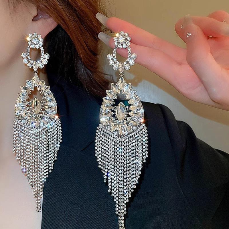 Classy Exaggerated Accessible Luxurylong Tassel Earrings Stylishretroelegant Earrings