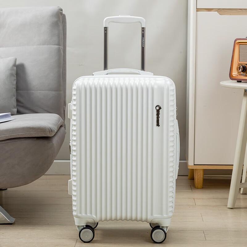 

Diplomat DS-1312 Expandable Hardside Spinner Luggage