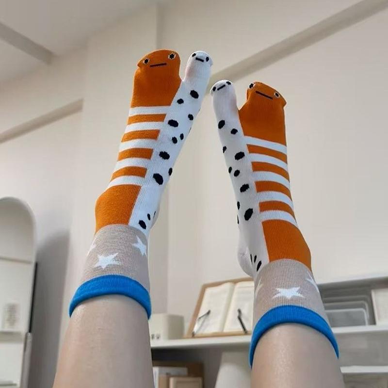 New Style Girls Cute Funny Split Toe Mid-Tube Socks Abstract Ugly Eel Aquarium Couple Socks Personality Trendy Socks
