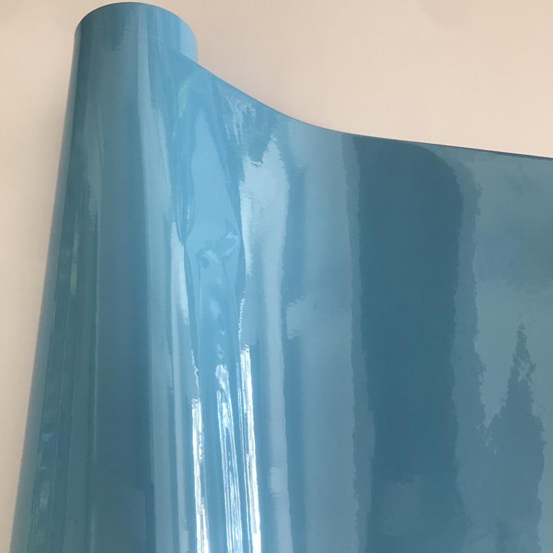 Classic 16 Colors Shiny Gloss Vinyl Film Self Adhesive Glossy Car Wrap Foil With Air Bubble Free For Motorbike Car Sticker Decal