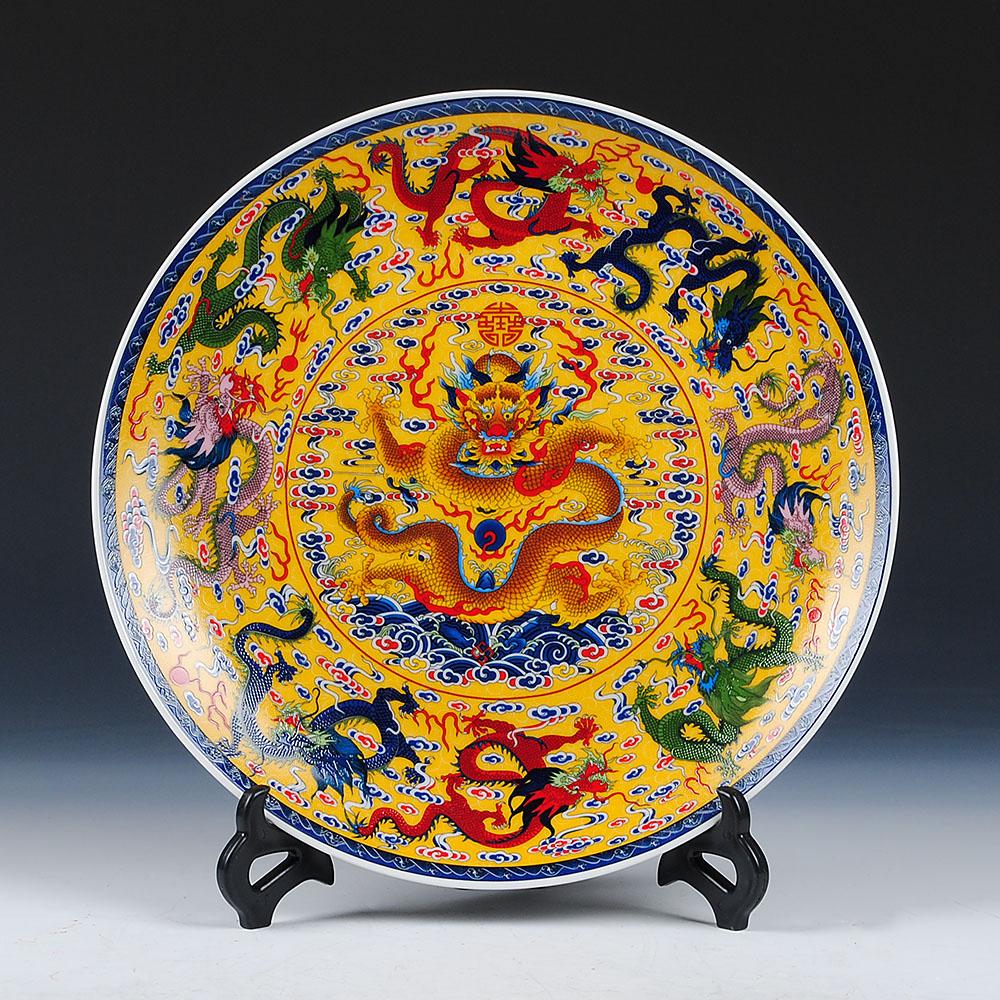 

Настольные украшения керамика подглазурная цветная диаграмма Коулун подвесная тарелка украшение современный подходит для винного шкафа ручной работы