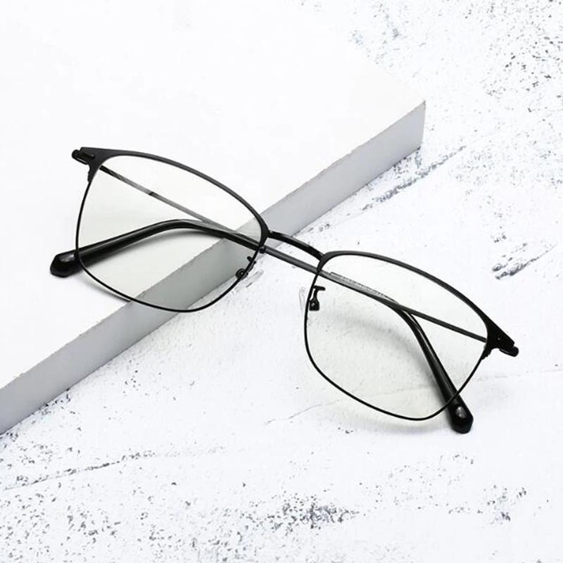 Photochromie Brille Quadratischer Legierungsrahmen Kurzsichtigkeitsbrille Outdoor UV-Schutz Dioptrie -0.5 -1.0 -1.5 -2.0 Bis -6.0