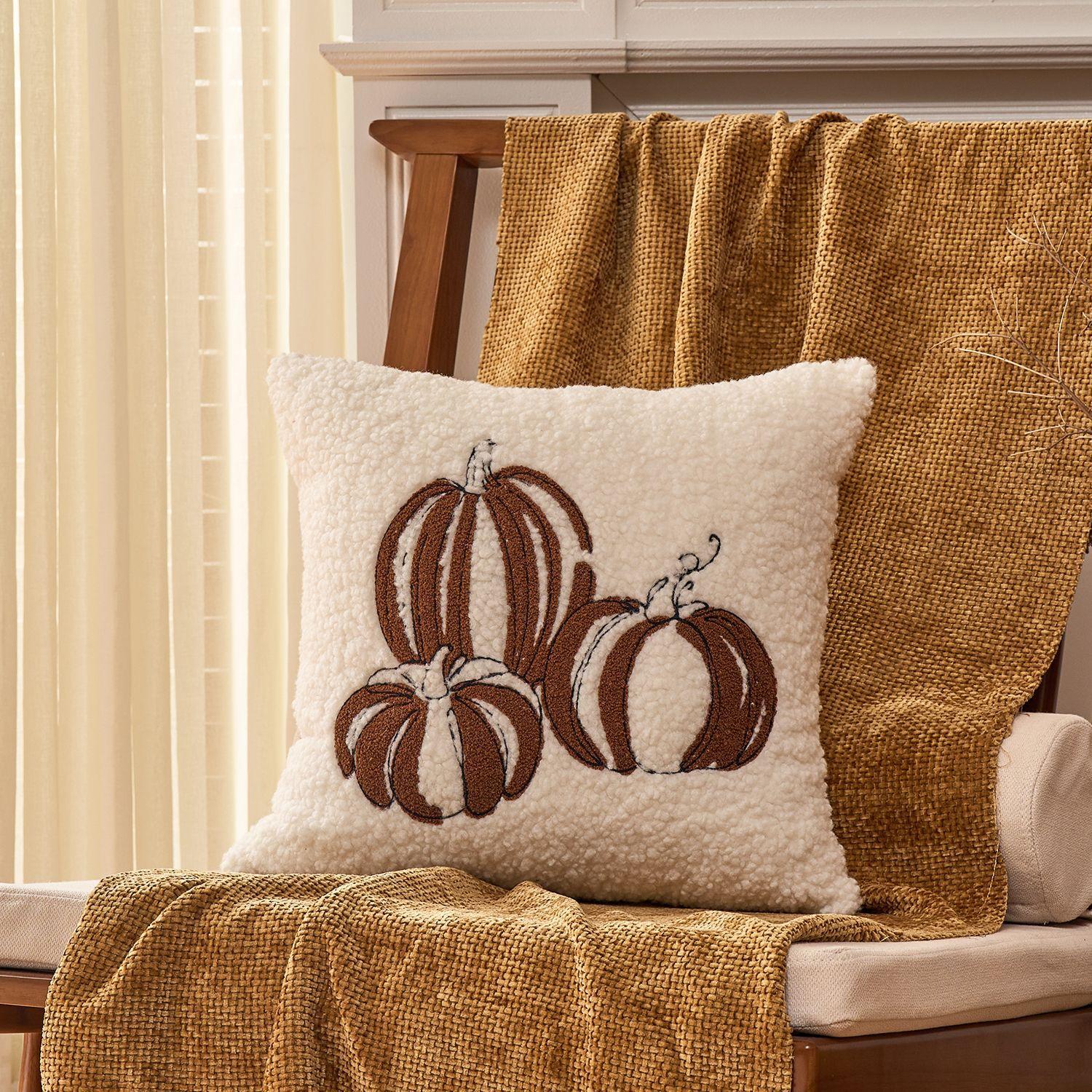 

Autumn Pumpkin Rabbit Fur Pillow Cover Cushion Thanksgiving Halloween Decoration 45 * 45cm