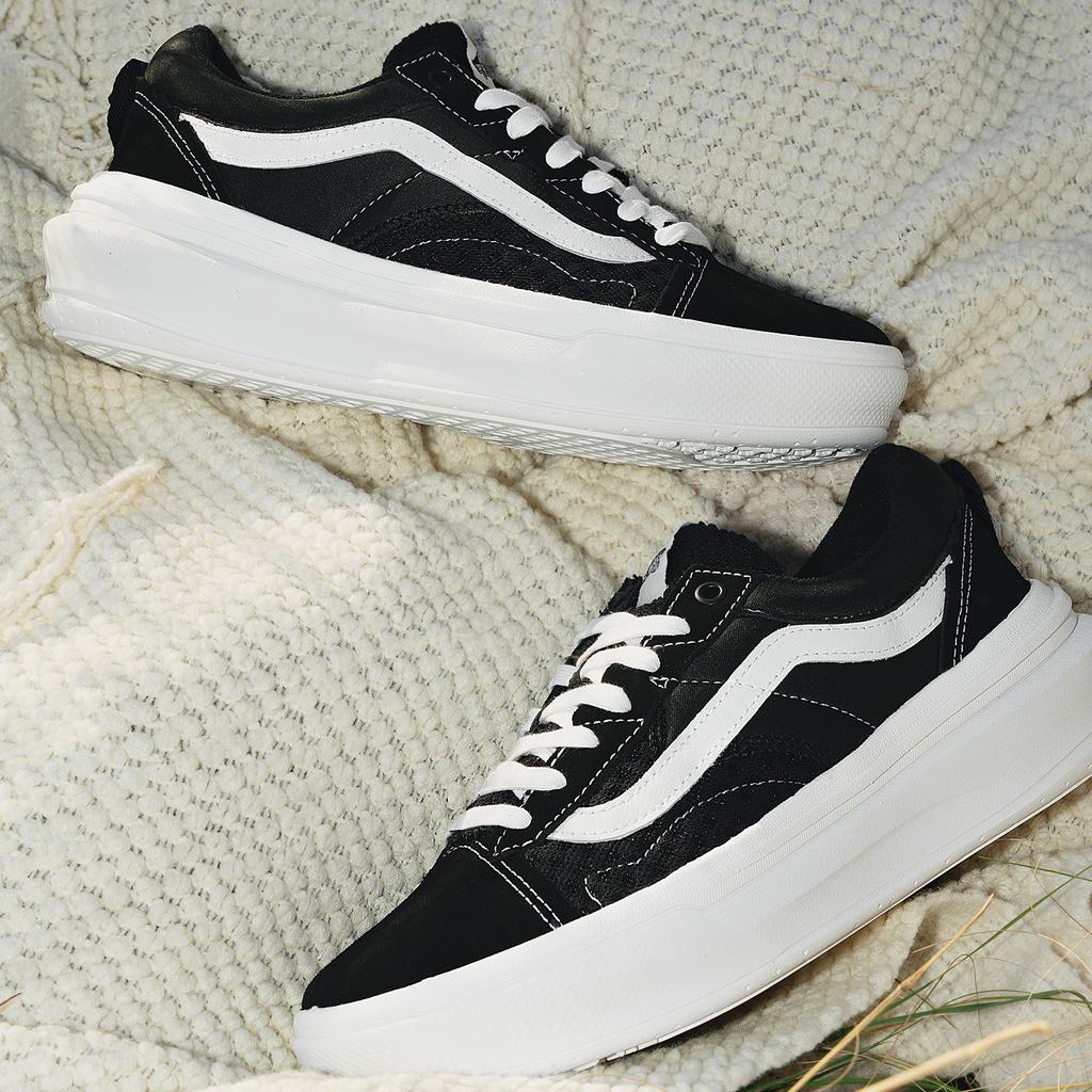 Vans Old Skool Overt Plus ComfyCush Černobílé Unisex Tenisky VN0A4BVL1KP