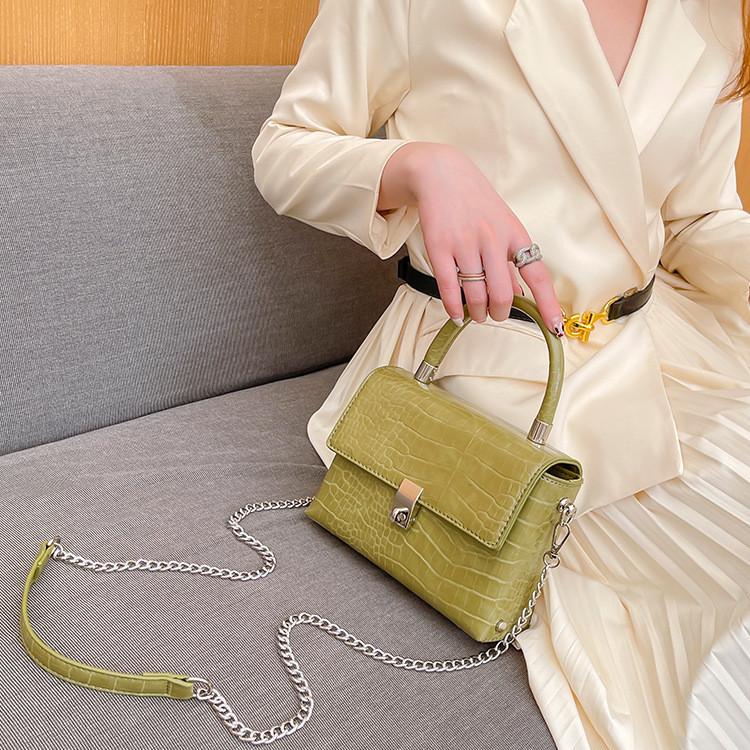 IELGY Женская текстурированная сумка на цепочке с крокодиловым узором — фото 7