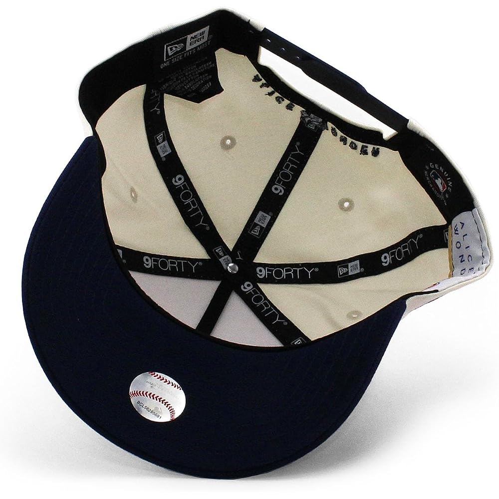 New Era Alice & Wonder Collaboration 9FORTY Snapback Cap Cream Navy Chicago Cubs Unisex Hat