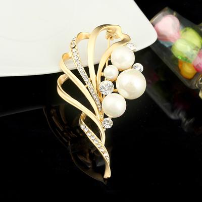 Matte Blume Perle Brosche Damen Vintage Legierung Diamant Anstecknadel Bekleidungszubehör