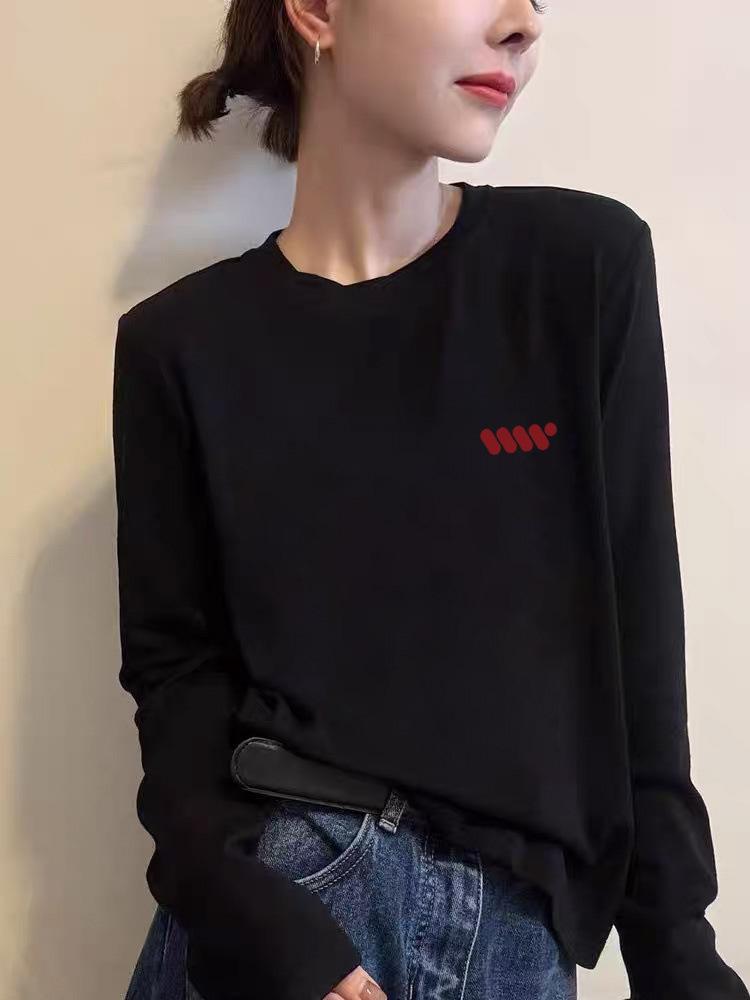 Korean Style Round Neck Ribbed Long Sleeve Women's T-Shirt - Age-Reducing Spring/Autumn Fashion 2026