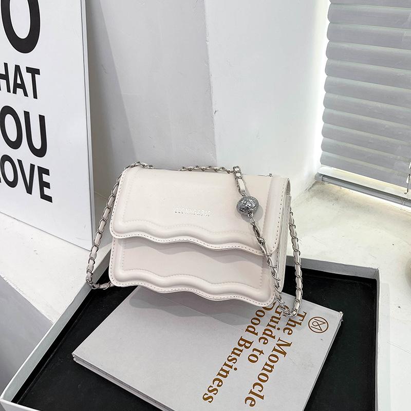 Spring and summer new retro women's bag bag solid color simple fashion casual bag chain shoulder messenger bag