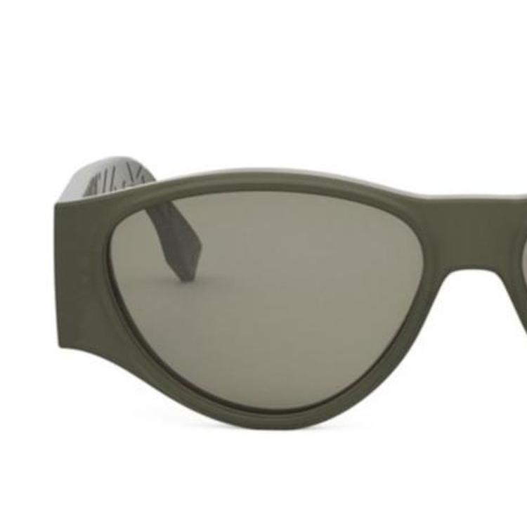 Fendi Logo Design Acetate Cat Eye Sunglasses Men sunglasses Green FE40158I
