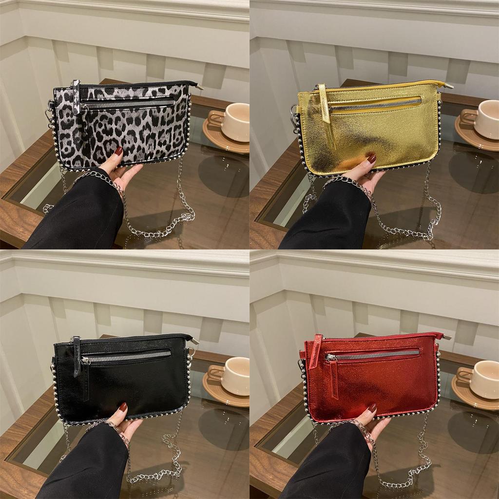 Trendy Small Square Bag With Decorative Stitching For Casual Outings And Shopping