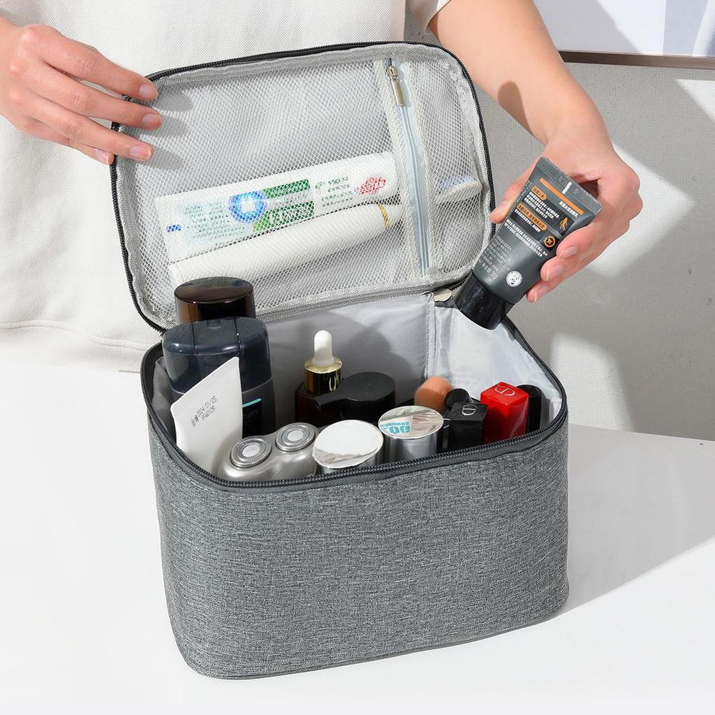 Men's and Women's Waterproof Oxford Travel Toiletry Bag with Large Capacity