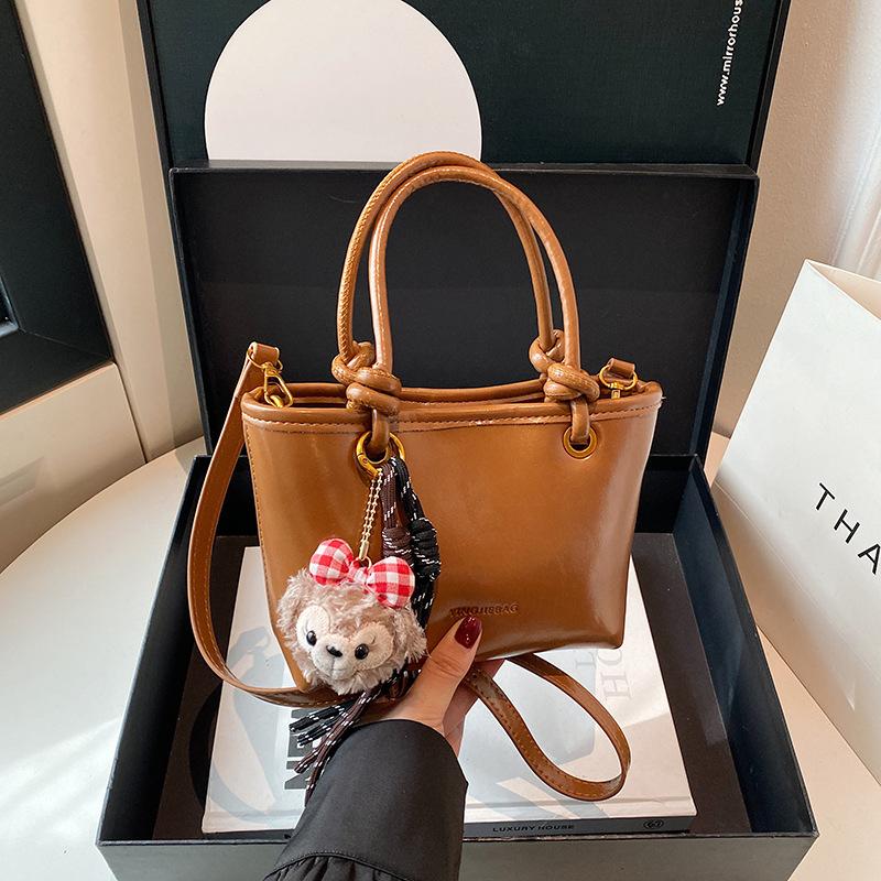 Sensation Maillard portable bucket bag women's new retro shoulder bag fashion commuter messenger bag