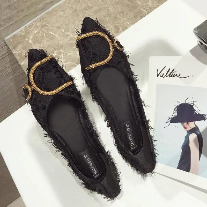 Fashion Diamond Bride Pointed Toe Woman Flats Slip-on Low Heel Elegant Red Cheap Liquidation Sale Quick Delivery Young Shoes for Women