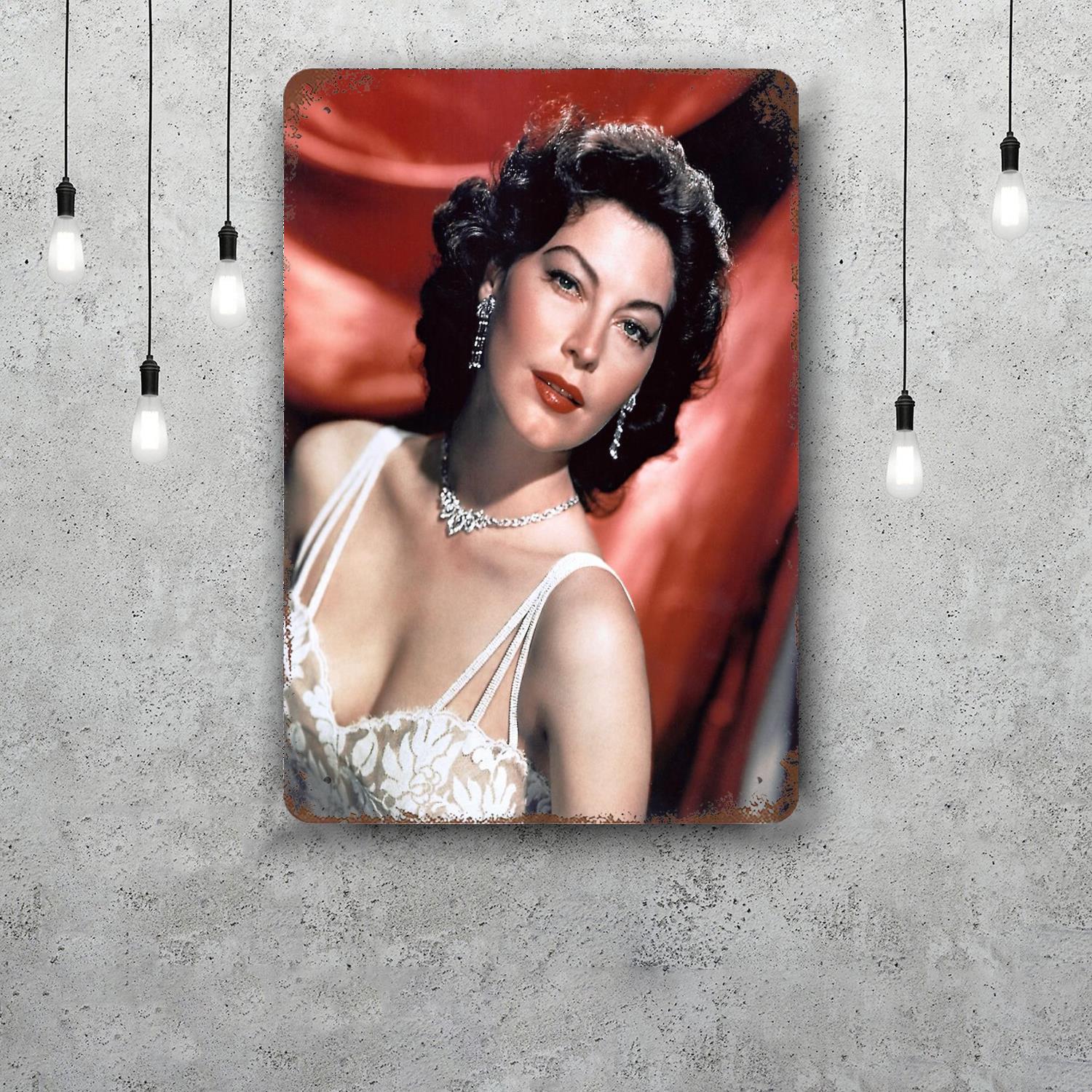 

ava gardner actor Decor Poster Vintage Tin Sign Metal Sign Decorative Plaque for Pub Bar Man Cave Club Wall Decoration 20x30cm（7.8x11.8inch）