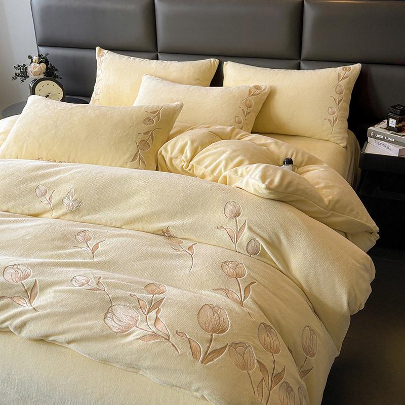 French Luxury Winter Fleece-Lined Velvet Bedding Set - Four-Piece High-Weight Double-Sided Fleece