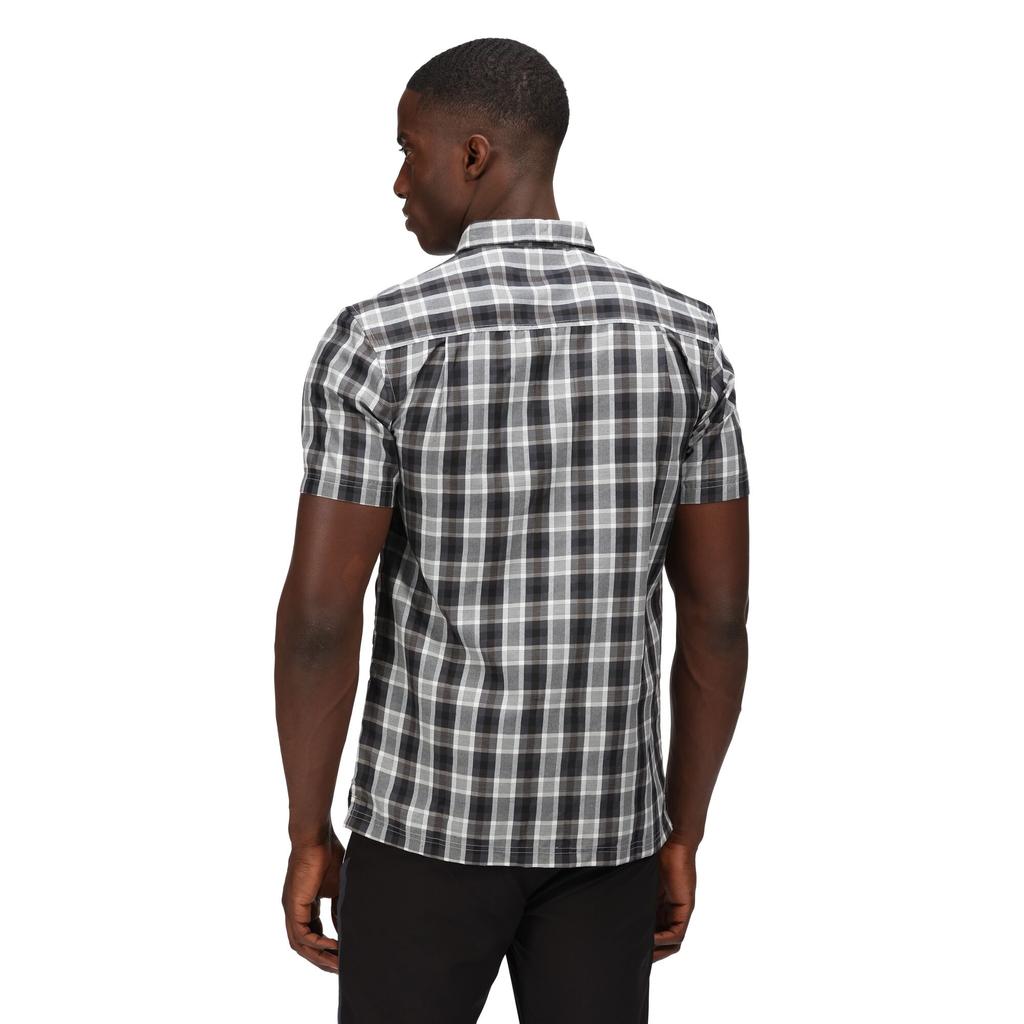 Regatta Mens Mindano VI Checked Short-Sleeved Shirt