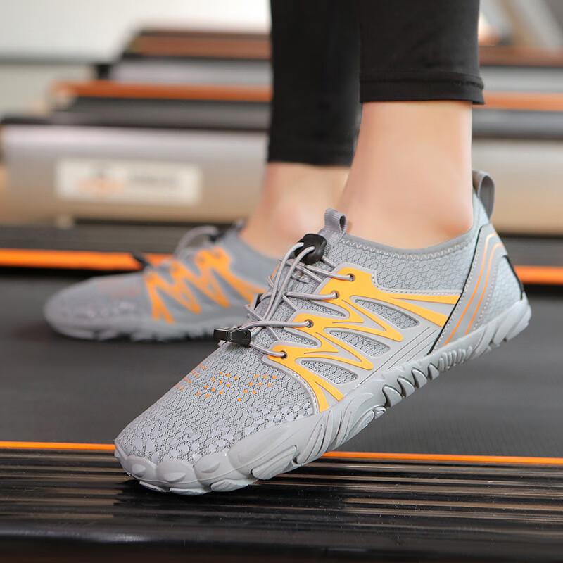 Unisex Soft Sole Yoga and Running Shoes S