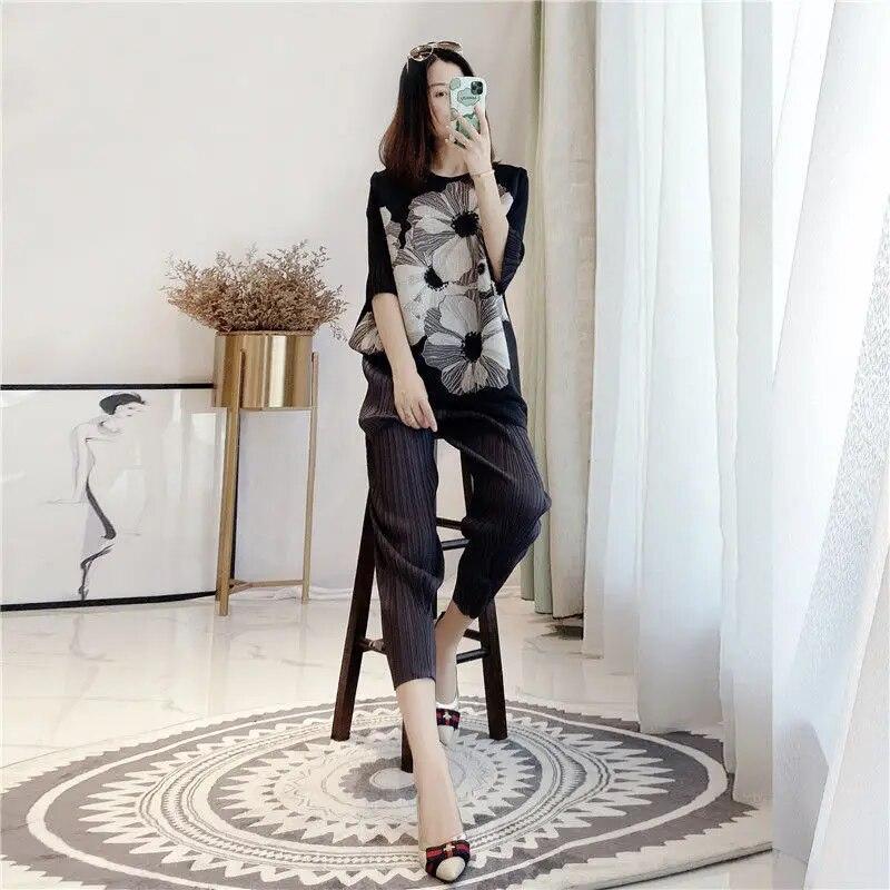 Damen Bluse Plissee Top Damen Frühling Neue Leichte Reife Lockere Und Dünne Mode Alle-spiel Dreiviertel Ärmel T-shirt