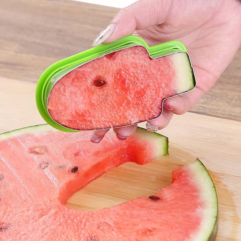 Stainless Steel Watermelon Slicer with Handle Manual Fruit Cutter Easy Watermelon Cube Cutting Tool for Kitchen Summer Party