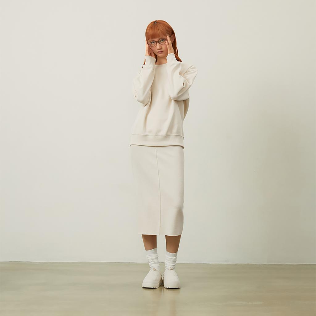 New MLB MONOGRAM Collection New York Yankees FW24 Sweatshirt Unisex Dark Cream 3AMTM0946-50CRD