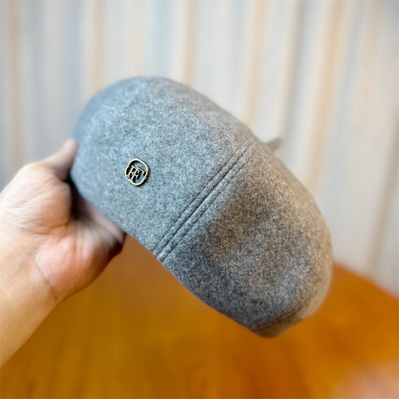 Autumn and Winter Sweet and Cute F Label Beret Women's Retro Literary and Versatile Painter's Hat Showing Face Small Pumpkin Hat Trendy