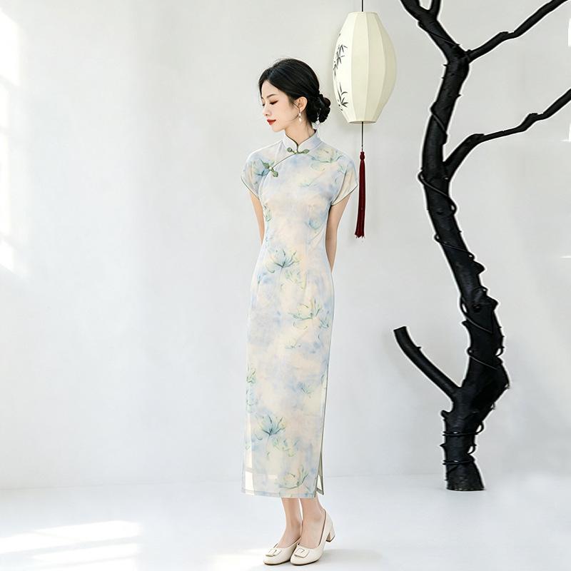 Pink with rotator sleeves, national style, new Chinese Suzhou long cheongsam, improved young women's high-end short sleeves, spring and summer
