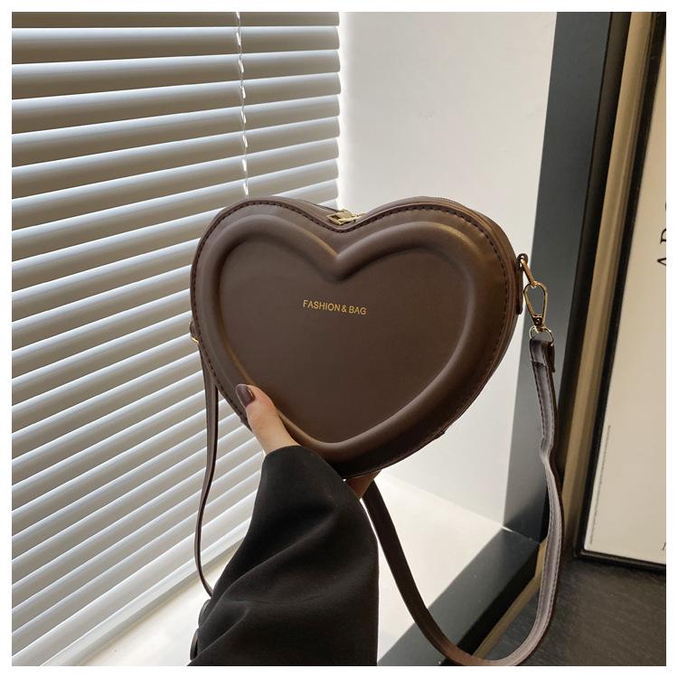 Women's 2024 Heart-Shaped Crossbody Bag - Trendy, Cute, Mini Shoulder Bag for Girls
