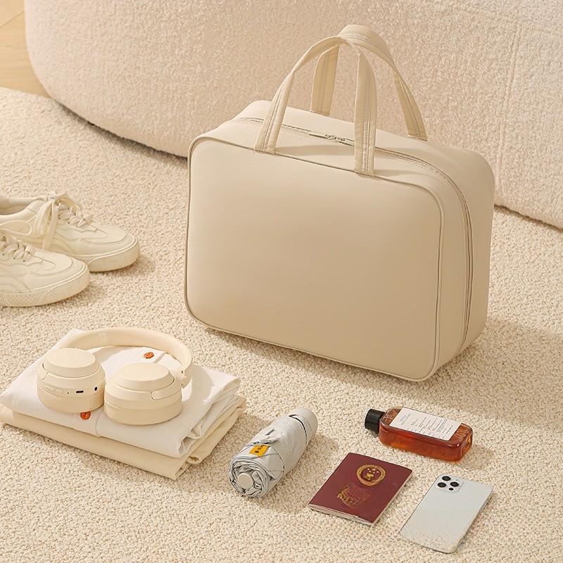 T400 Travel Bag With Multiuse Design For Packing Clothes And Accessories