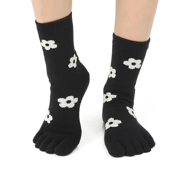 Pilates Yoga Non-slip Socks Toe Socks Daisy Socks