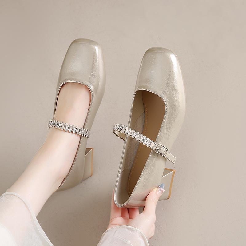 French thick heel with shallow mouth single shoes women's 2025 new summer mid-heel square head rhinestone Mary Jane small leather shoes