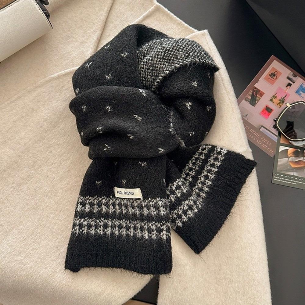 Retro Knitted Scarf Korean Style Winter Scarf Versatile Ladies Wool Scarf