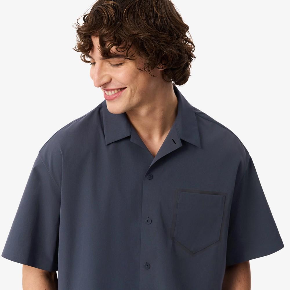 Lacoste Men's Chest Pocket Detail Short-Sleeve Shirt CH2317-56GS5T