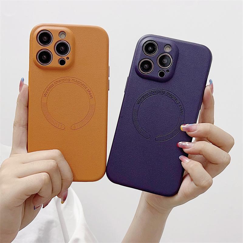 Proteção de câmera com furo de precisão Carregamento sem fio para capa de couro Magsafe para iPhone 15 14 13 12 Pro Max Plus Capa protetora magnética à prova de choque
