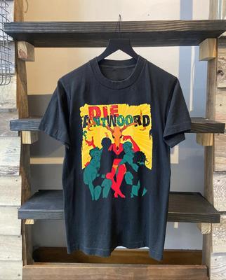 Üst giysisi – T-shirtler