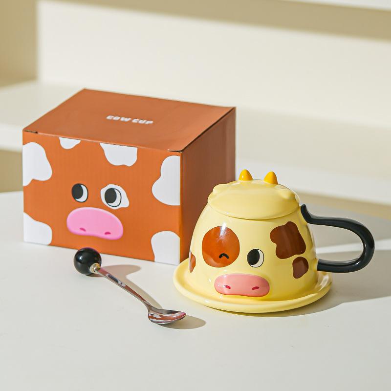 Kreativní Roztomilý Kreslený Třírozměrný Pár Kráv Hrnek na Vodu Keramický Hrnek s Víčkem Panenka Roztomilý Mazlíček Hrnček Hrnek na Kávu