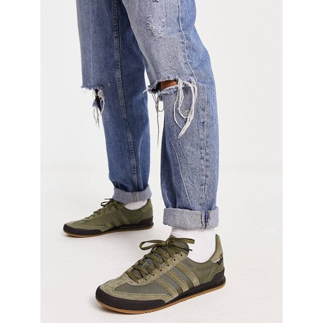 

Оливковые кроссовки adidas Originals Jeans
