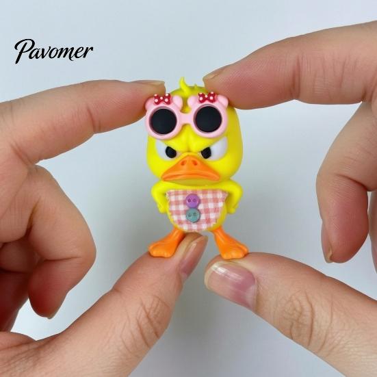 Trendy Room Decor 3D Printed Cute Duck Figurine with Glasses, Angry Pose Desk Decor, Creative Decorative Shelf Displays Office Bookcase Car Ornament,