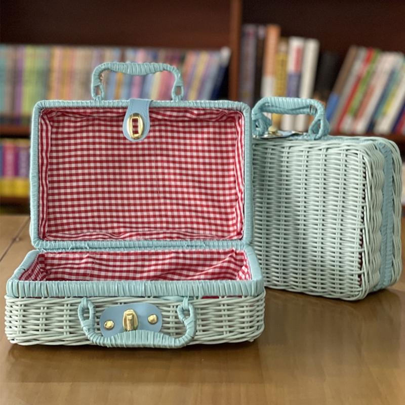Portable Travel Toiletry Makeup Bag Woven Ratton Gift Box Cosmetic Organizer Large Capacity for Women Girls