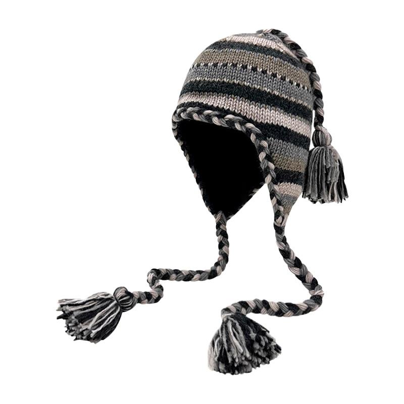 

Этнический стиль Полосатая длинная коса Вязаная толстая шерстяная шапка для женщин Осень и Зима Новая на шнуровке Теплая Ретро Шапка-мешок на голову