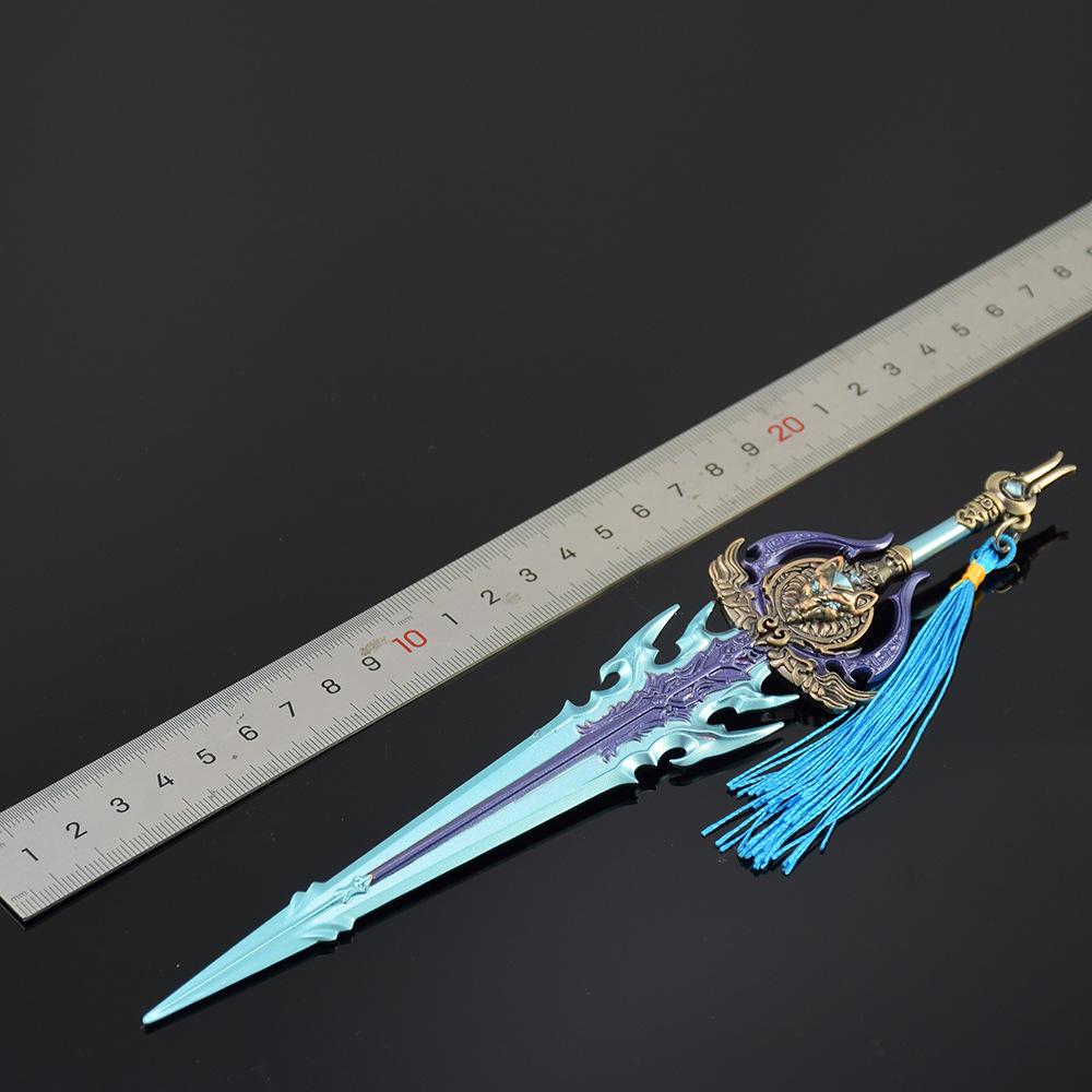 23cm/9.06in Frostwolf's Cold Weapon Model Props Peripherals Teeth Knife Cosplay Collectible Desk Cosplay Hobbies Decorative