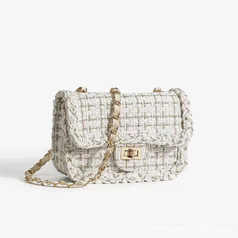 

New Women s Underarm Bag Small Style Woolen Chain Bag Niche High-end Fashion Single Shoulder Crossbody Small Square Bag белый