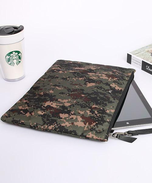 Works Pedition Ml Clutch Bag Dark [Wppk056] (Unisex)