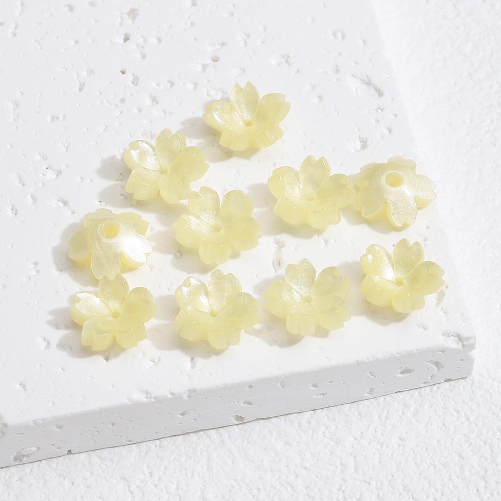 10/20/50pcs Resin Flower Beads Caps Cherry Blossoms Petal Charms Pendants Loose Spacer Bead for Earrings Hair Jewelry Making DIY